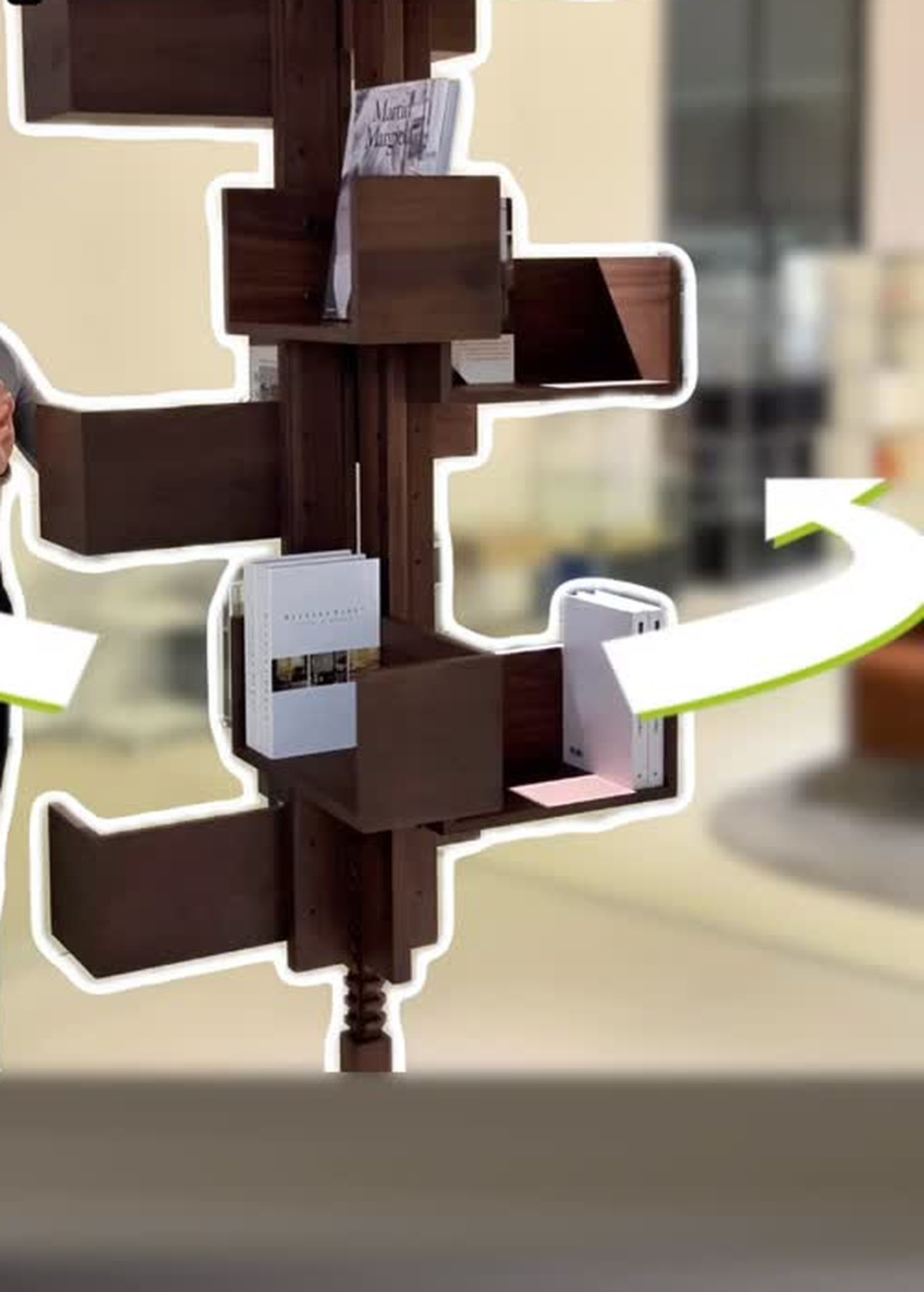 360° Rotating Suspended Bookshelf